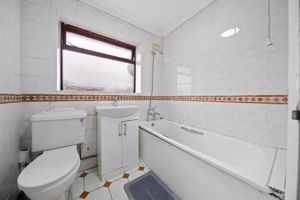 Photo 32- click for photo gallery